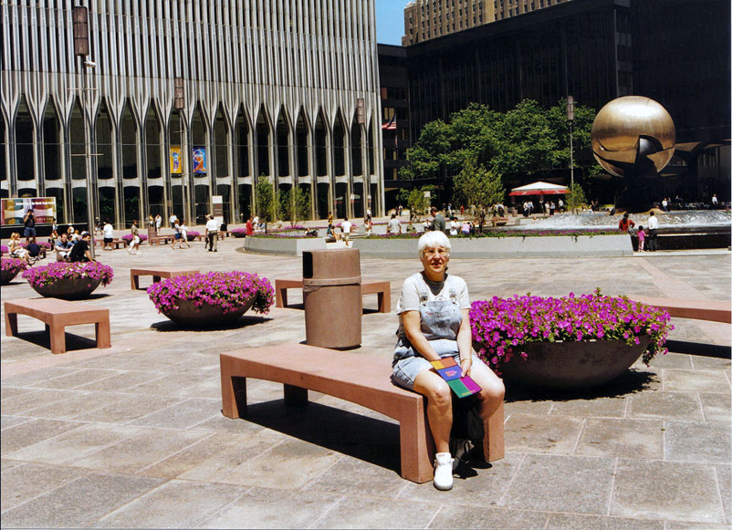 MY_WTC #386 | John | Marie at Austin J. Tobin Plaza